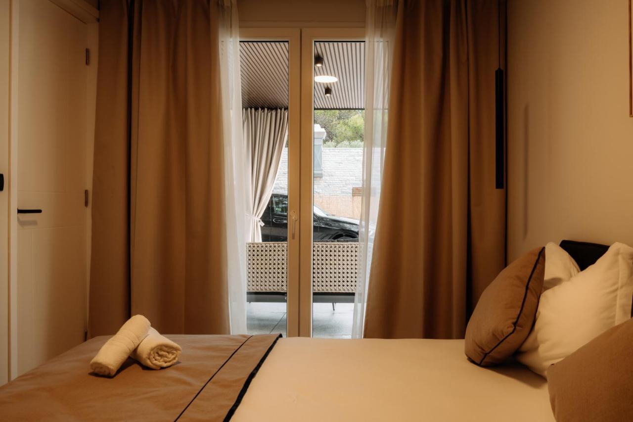 Maris Villas Zaboric Buitenkant foto